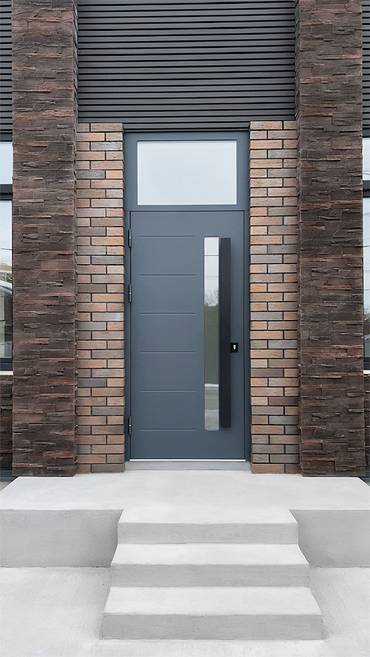 Дверь со стеклом сверху